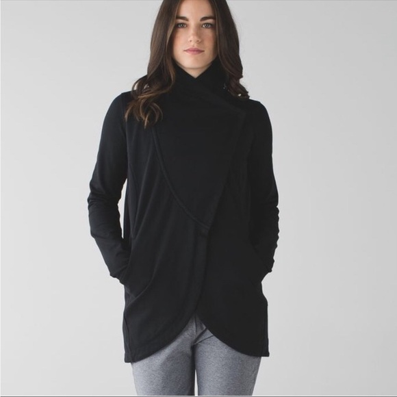 Lululemon That’s a Wrap Open Front Jacket Cardigan Black size 6 - Picture 2 of 14